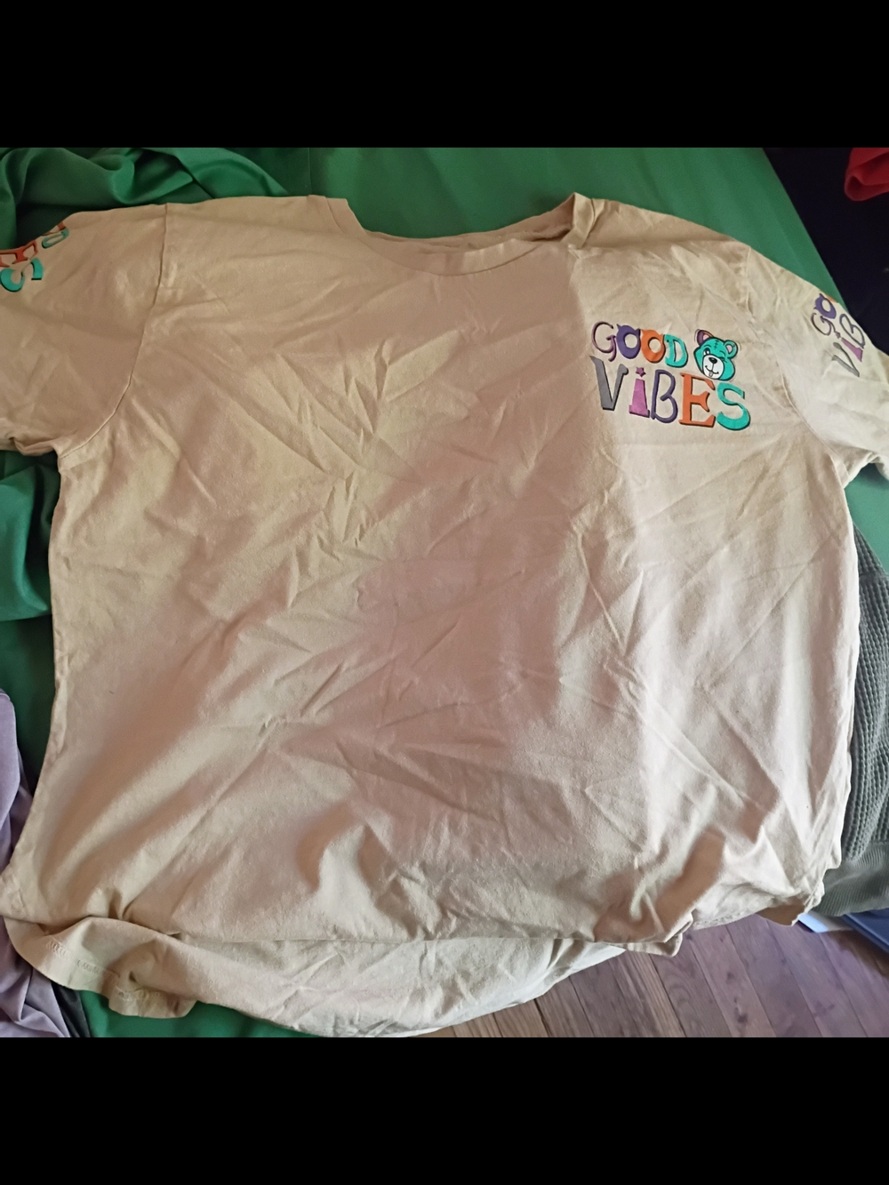 Good Vibes Cream Kids T‑Shirt